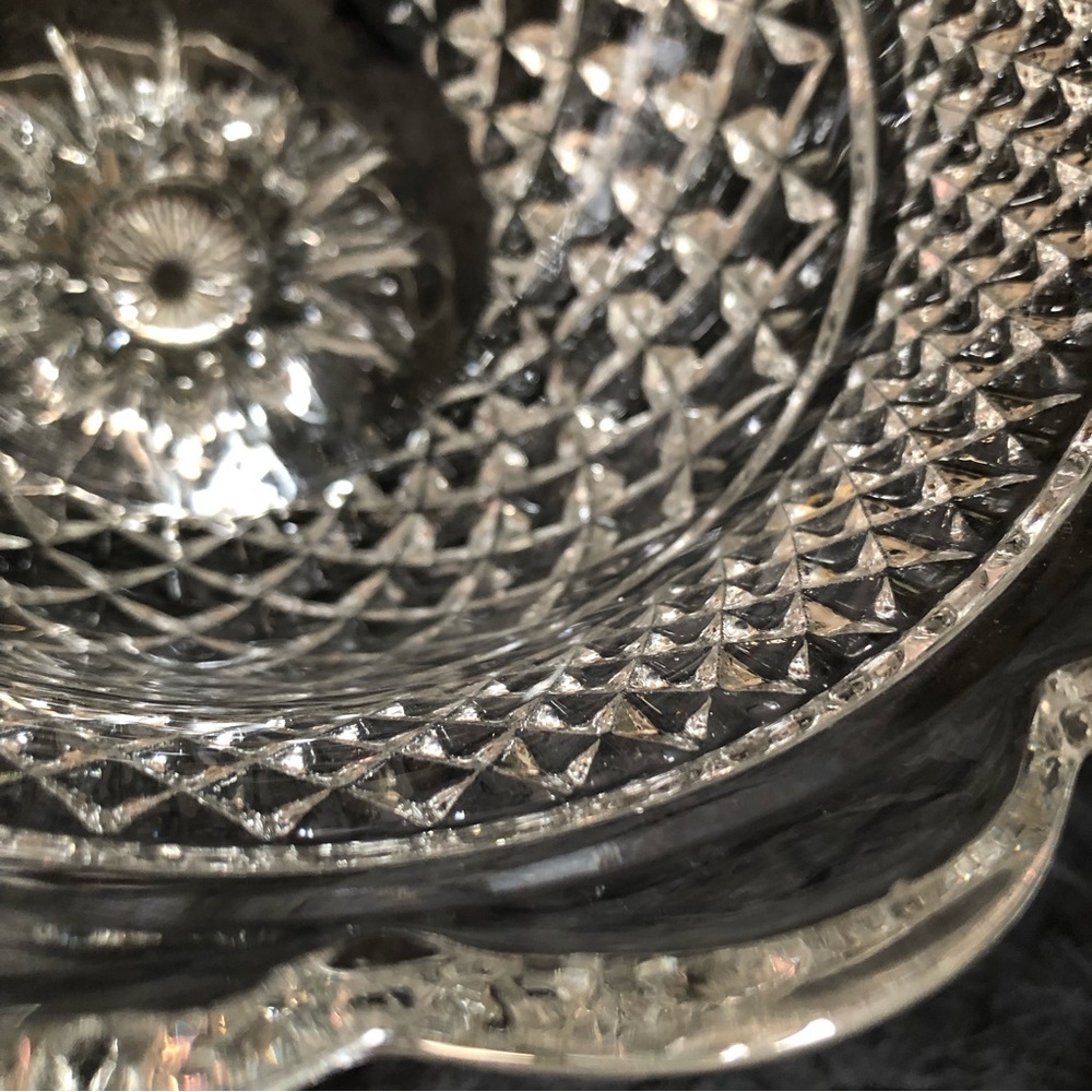 Vintage Anchor Hocking 8” Wexford Footed Centerpiece Accent Bowl - Picture 9 of 16